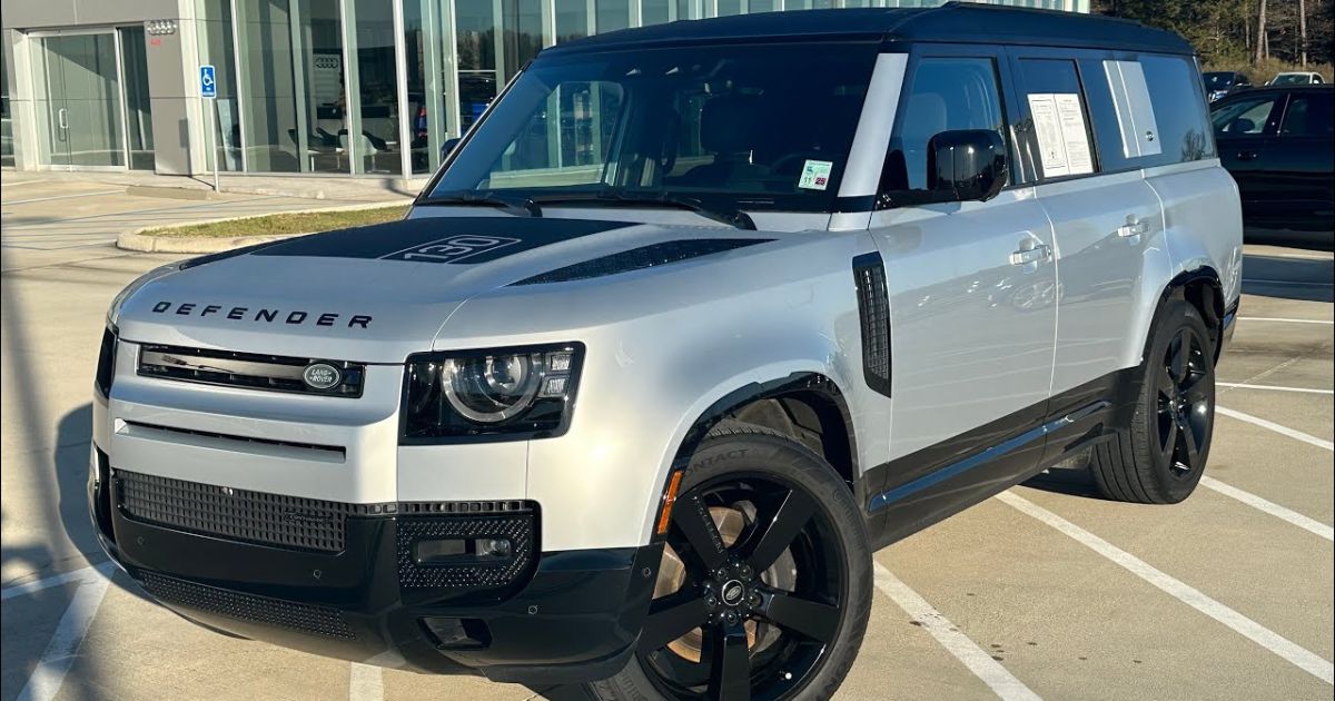 Land Rover Defender